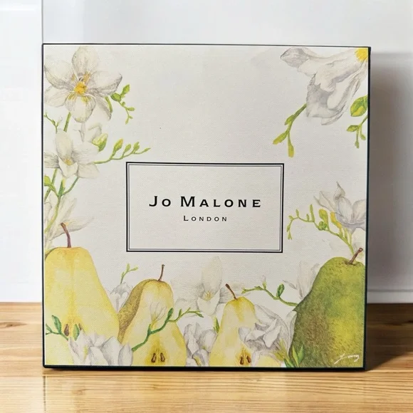 Authentic Jo Malone‎ London Gift Box Perfect Condition Pear Gift Holiday