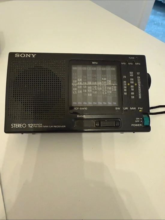 Sony Ahort Wave AM/FM/LW/SW Receiver Radio