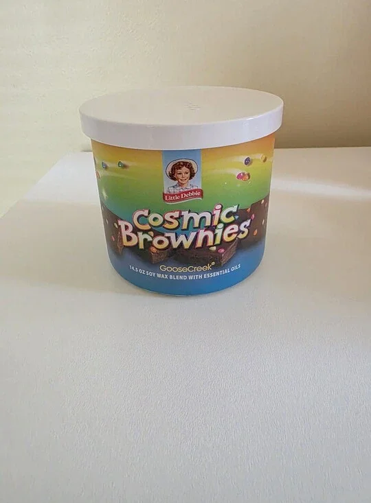 Goose Creek x Little Debbie Cosmic Brownies Candle
