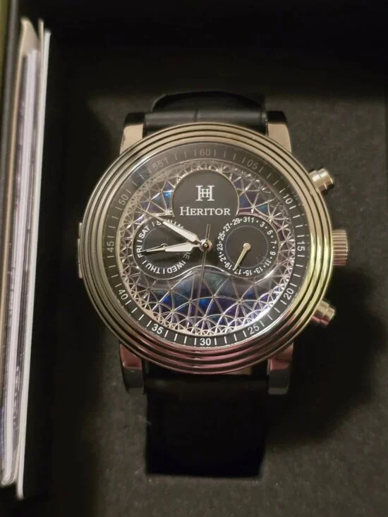 Automatic heritor watch