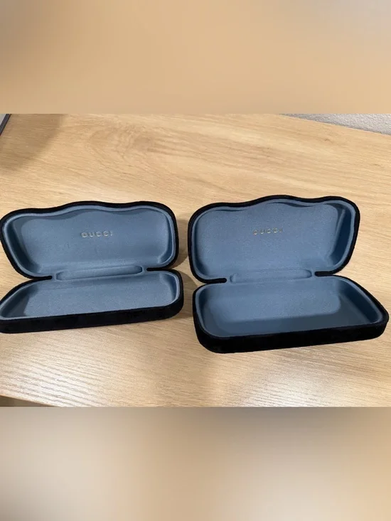 Gucci Black Velvet Eyewear sunglasses Cases with Blue Interior (Pair)