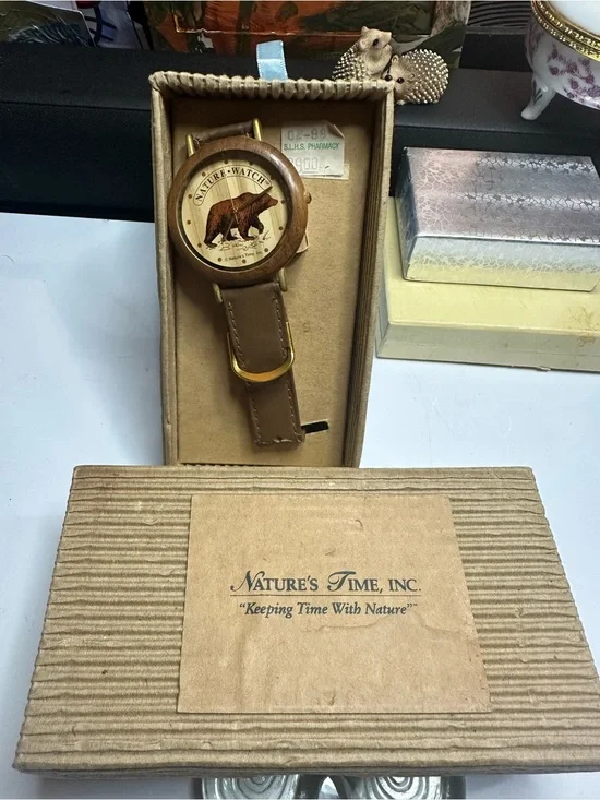 VINTAGE Nature's Time Men's Brown Leather Bear Dial Watch