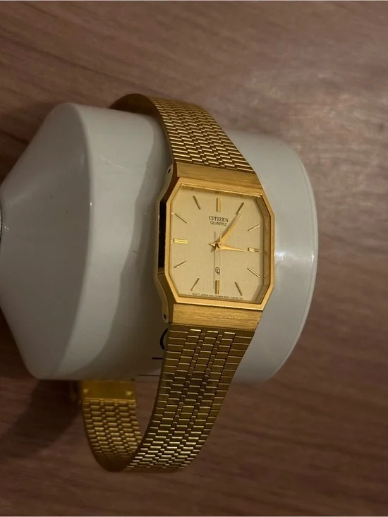 Citizen Quartz Gold Tone Square Analog Watch 4031-T64161 KA Vintage (Untested)