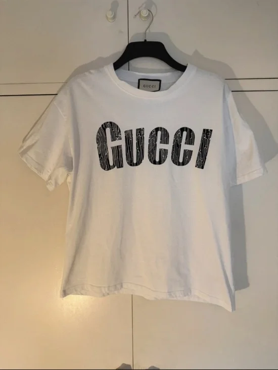 Gucci White Man  Tee with Black Textured Logo