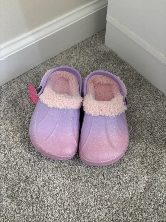 Cute glittery clog slippers