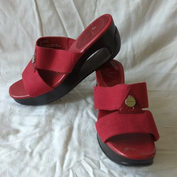 Deep red is your color