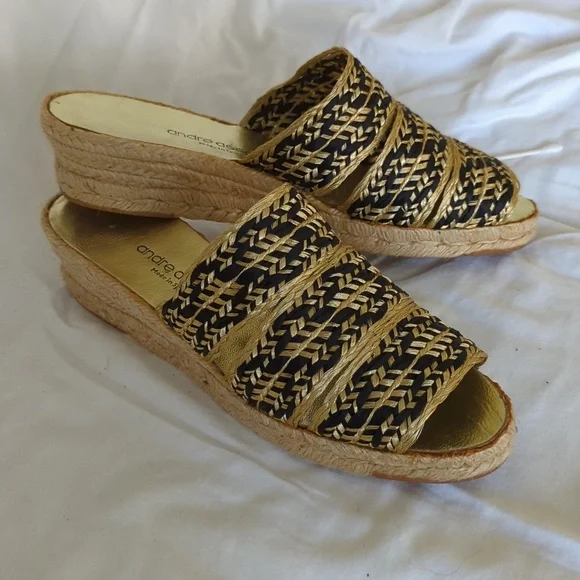 Casual style low platforms