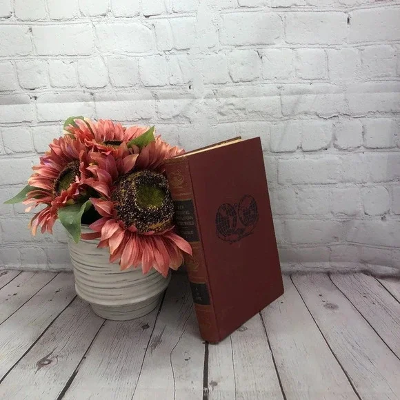 vintage pictorial encyclopedia of the world volume 1 1955