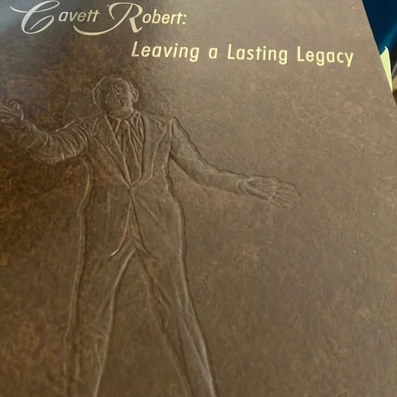 Cavett Robert: Leaving a Lasting Legacy Book