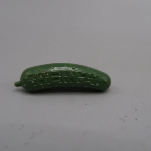 Original Vintage HEINZ Pickle Pin Back Hat Pin Lapel Pin 1980 80s