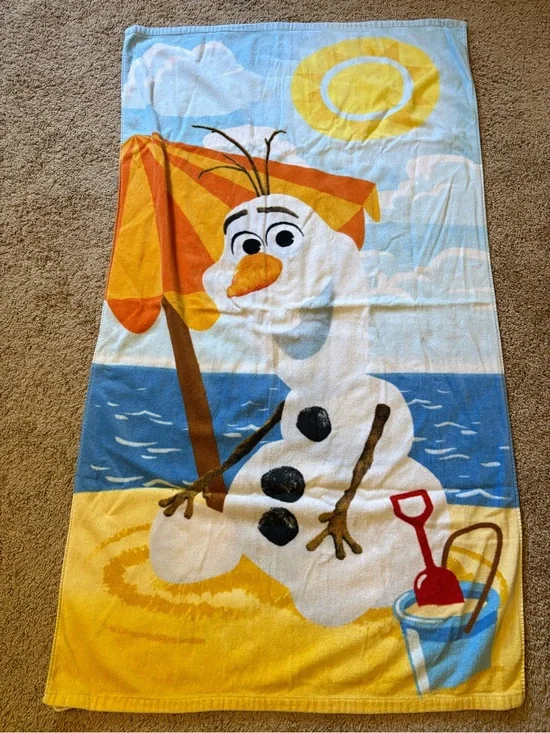 Olaf Beach Towel - Sunny Sandcastle Design