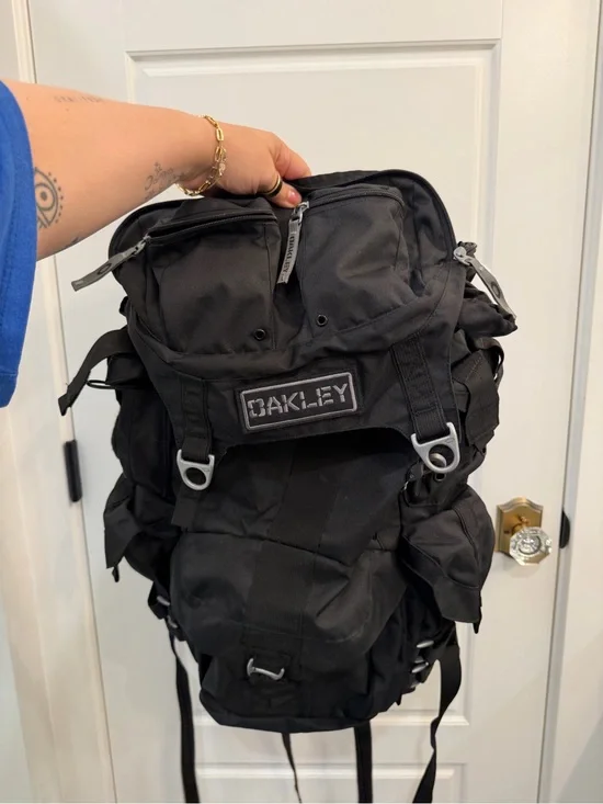 Oakley Black Military-Style Backpack with Multiple Pockets kitchen sink style