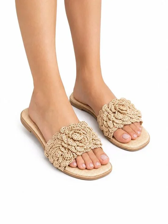 Women's Raffia Crochet Flower Slide Sandals, 8