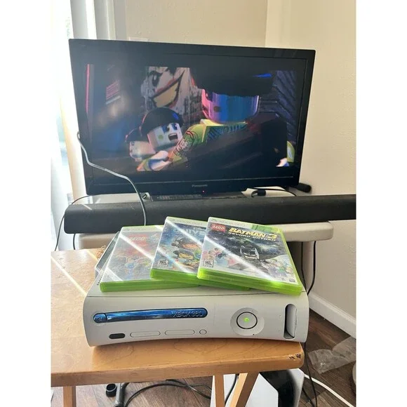 Microsoft Xbox 360 Lot 20GB HDD 3 Games TESTED with power supply and HDMI cable