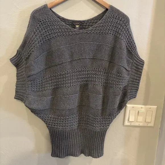 Dex Women Sweater Vest Size XS Gray With Knit Design Cap Sleeves Business‎ 90’s