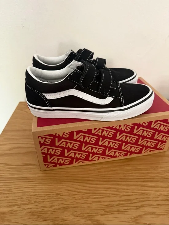 Vans Kids Black & White Triple Velcro Old Skool Sneakers