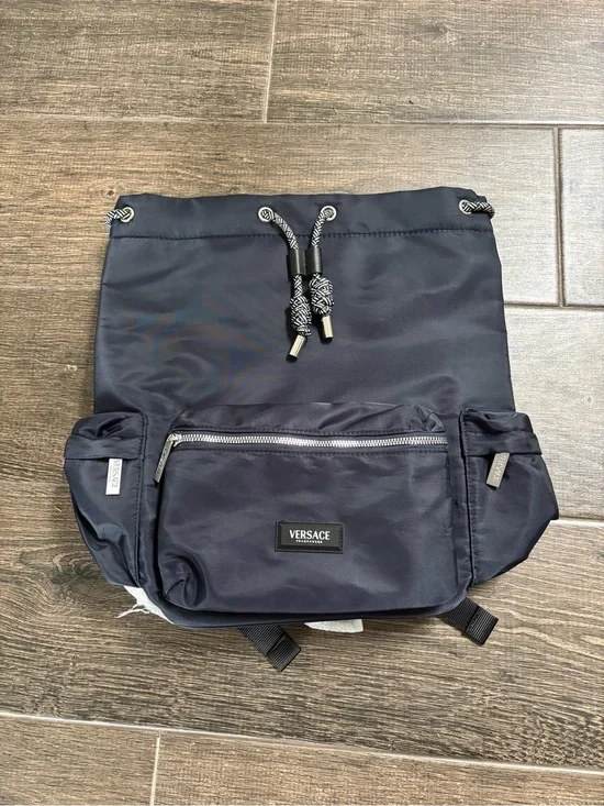 Versace / Men’s Navy Drawstring Backpack w/ Front Zip Pocket Adjustable Strap