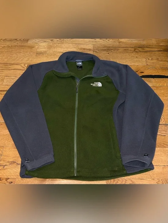 North Face. Men’s Full Zip Fleece. Green & Gray. Size Small.