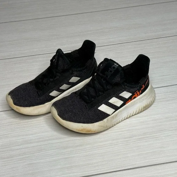 Adidas Cloudfoam Athletic Shoes Kids Size 2 Black‎ Orange Sneakers Active Sporty