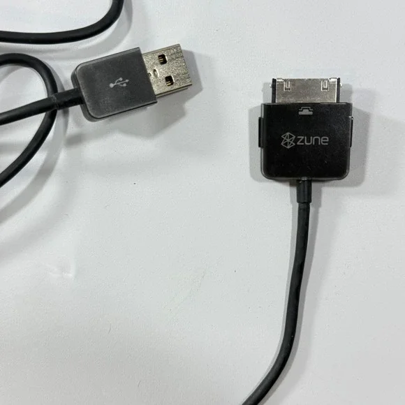 VTG Microsoft Zune USB Sync Charge Cable Retro MP3 Player Accessory Y2K Tech