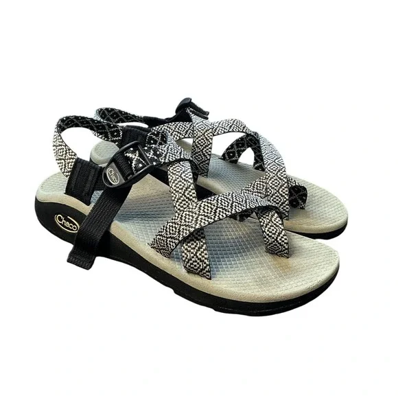 Chaco Z/Cloud 2‎ Womens Sandals Black White Geometric Strappy Toe Loop Size 8