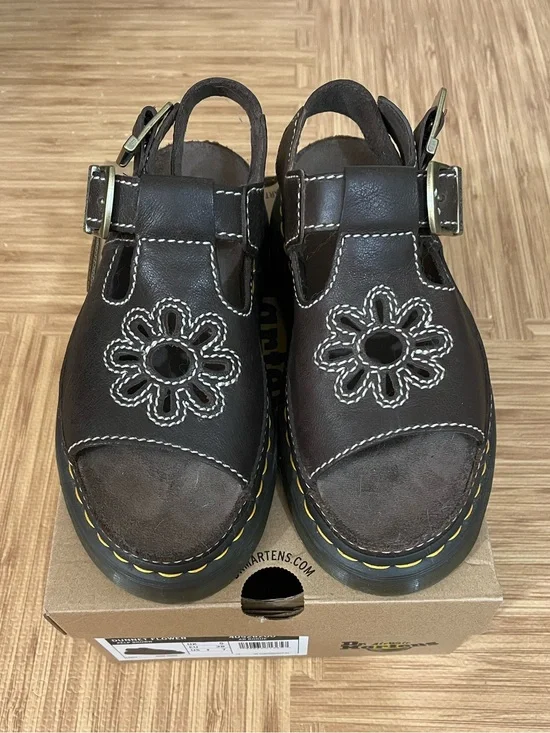 Dr Martens Dunnet Flower Brown Leather Sandals
