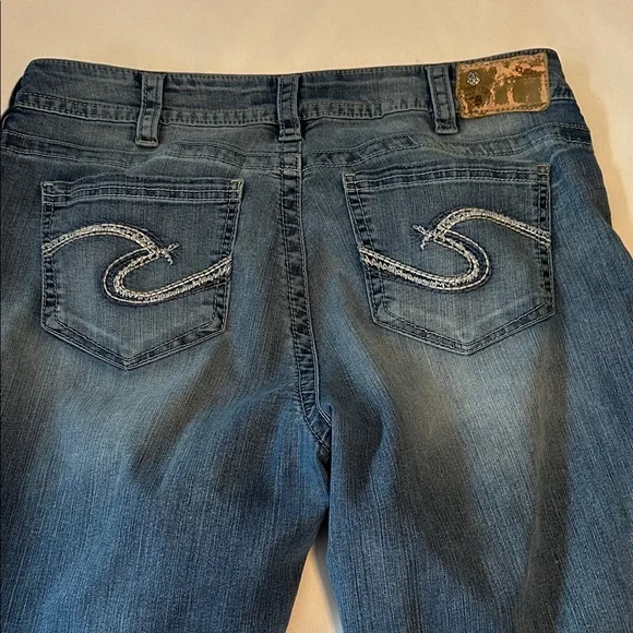 Silver Jeans Suki Women's Boot Cut in Classic Blue 32x29
