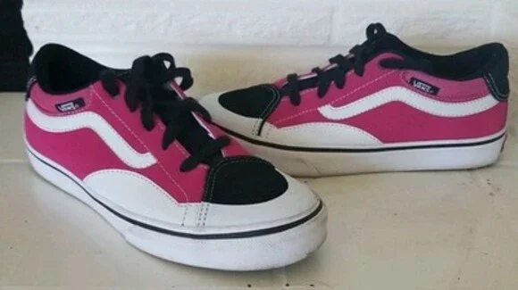 Vans Black White Magenta Skate Shoes Pink Trujillo youth size 6 EUC boys girls