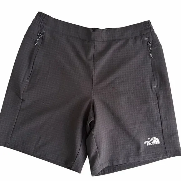 The North Face Tekware Grid Shorts FlashDry DWR Black Long NWT New Sz LARGE