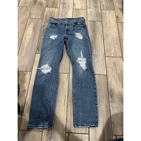 Levi's 501 Women's Distressed Button Fly Straight Leg Jeans W26 L32 Medium Wash