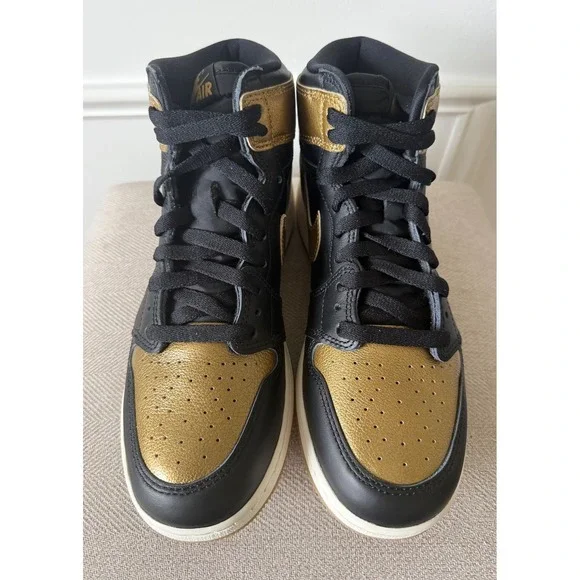 Jordan 1 Retro High OG GS Metallic Gold Black Sneakers FD1437-010 Kids