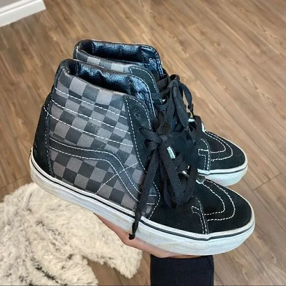 VANS - U SK8-HI SHOES IN BLACK/PEWTER 3.5