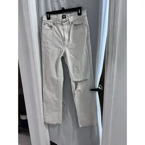 Urban Outfitters Bdg High Ride Mom Jeans In Ecru/ivory Distressed Jeans  27