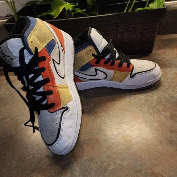 Nike Boys Air Jordan 1 DV1316-100 Multicolored Basketball Shoes Sneaker Size 6Y