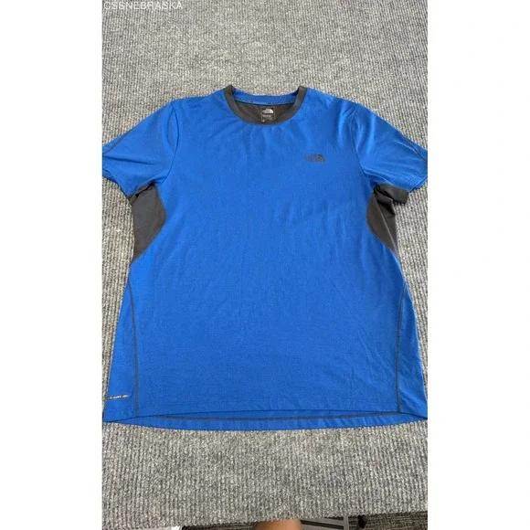 The North Face Men's Mountain Athletics Blue FlashDry-XD Training T-Shirt Sz L