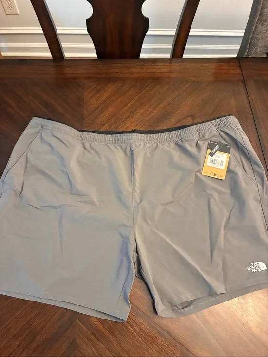 The North Face Mens Big Wander Short 2.0, 5X, LNG, Smoked Pearl New