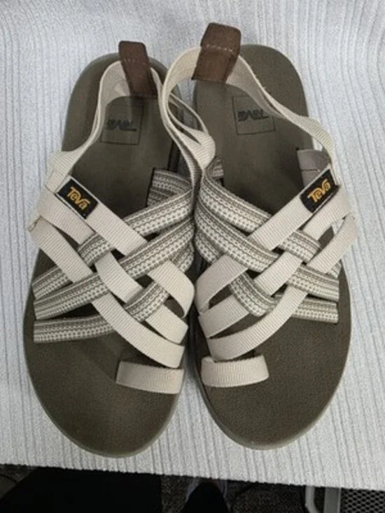 Teva woman's Strappy Sandals Slip-On Striped Beige/Gray/Olive US 6 EU 37