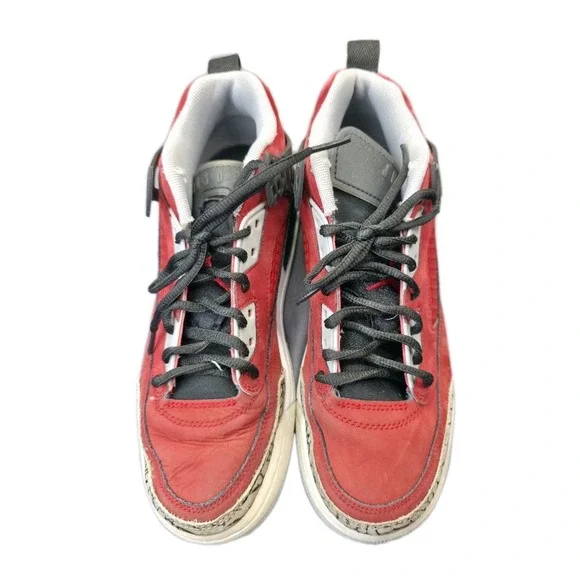 Jordan Spizike Low Toro (GS) -FQ3950-600 - US size 6 Youth