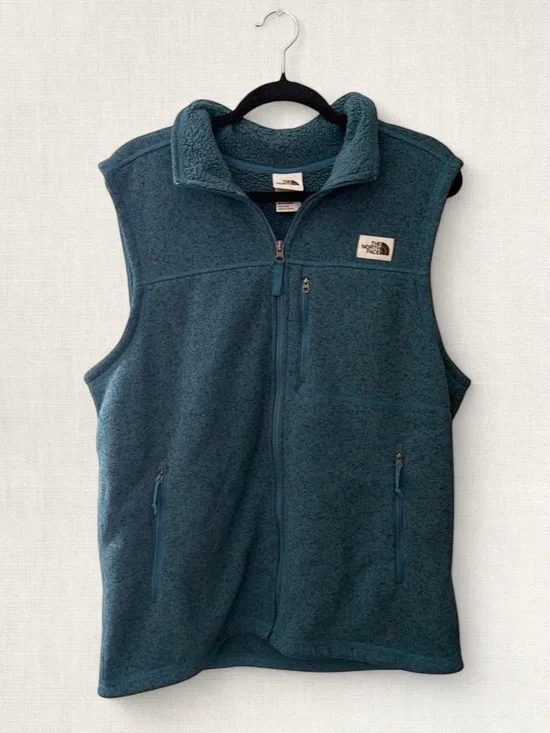 The North Face Men's Teal Fleece Vest - Zip Front