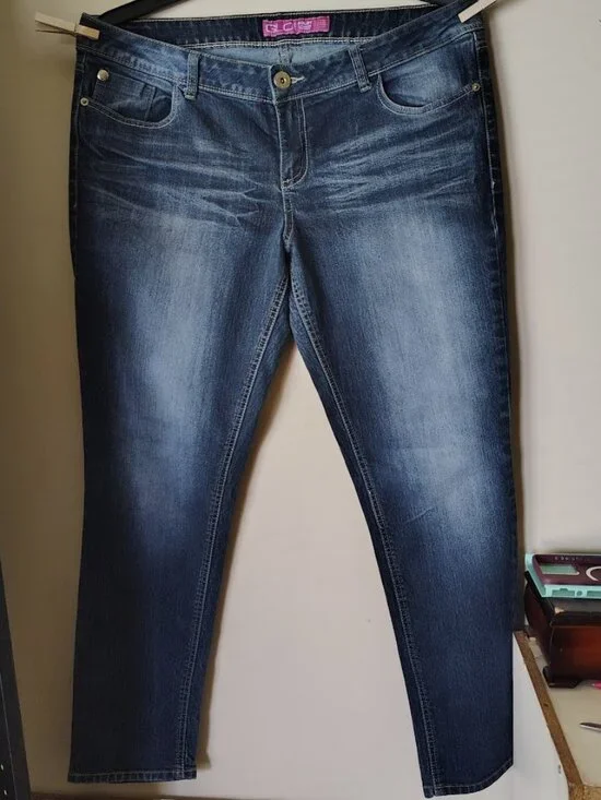 Juniors 'Glo Jeans Goldy Lowrise Skinny' Size 17