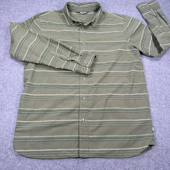 The North Face Mens Large Green Geometric Stripe Button Down Shirt NF0A3KEZ