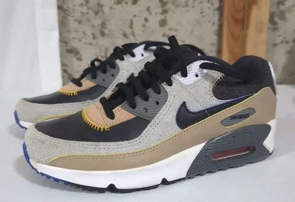 Nike Air Max 90 SE Alter And Reveal Pack - Grey Fog Youth Size 5Y