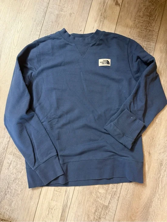 The North Face Men’s Navy Crewneck Pullover with Logo Patch