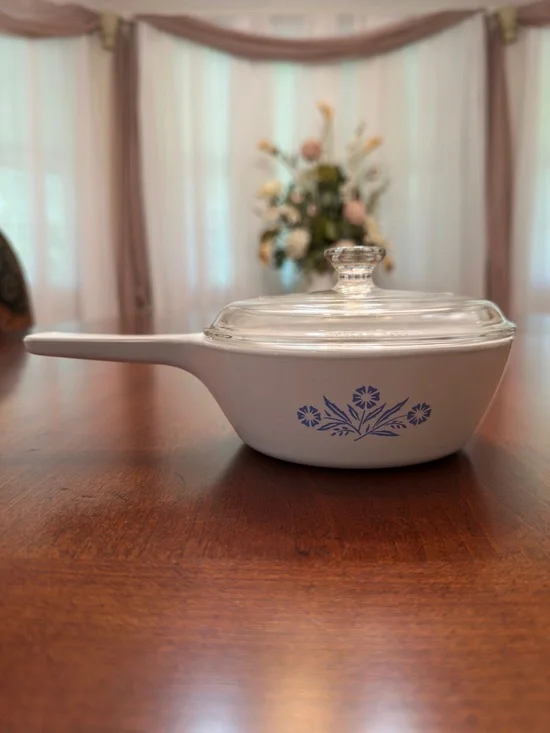 Vintage Corningware Blue Cornflower 1 Pint Saucepan with Original Lid