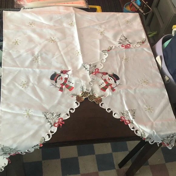 Snowman Embroidered Layover Curtain