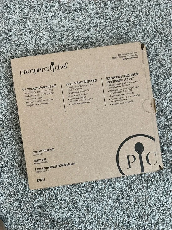 Pampered Chef 9 Inch Personal Pizza Stone Stoneware Light Taupe