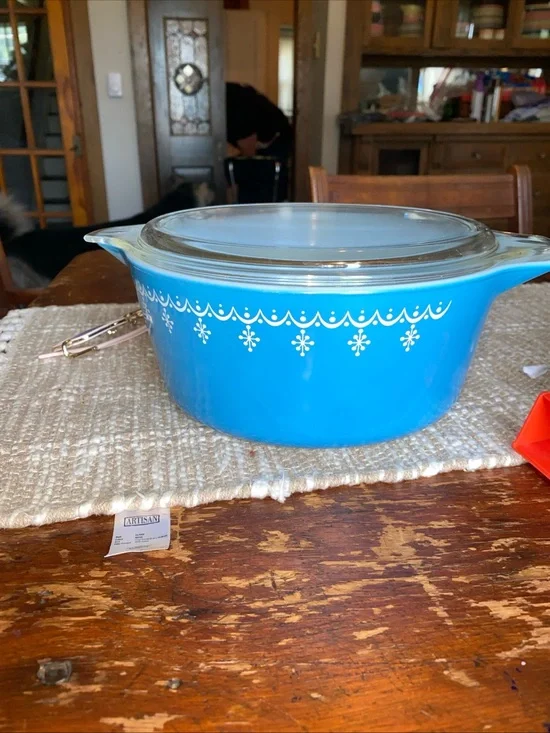 Pyrex Blue Snowflake Pattern Covered Casserole Dish