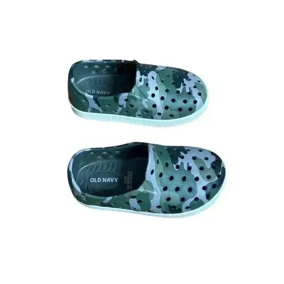 Old Navy Camouflage Toddler Size 6 Water Shoes Unisex Camo Rubber Slip On