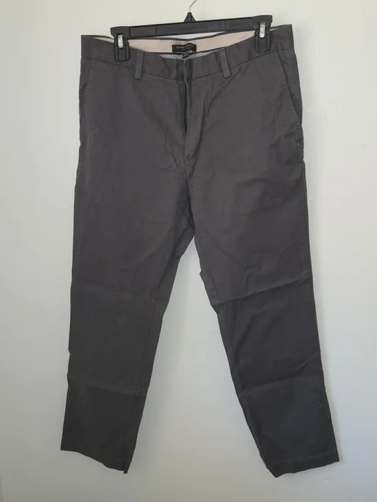 Banana Republic Men's Charcoal Gray Chino Pants