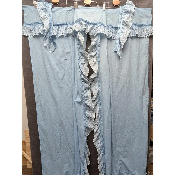 Country Shower Curtain/Valance 1 Piece Blue Eyelet Lace 80s Granny Core Kitchen